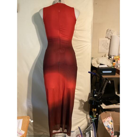 5023 NWOT Rare London Sleeveless Mesh Blur Maxi Dress in Red Size Extra Small/2 - Picture 2 of 10